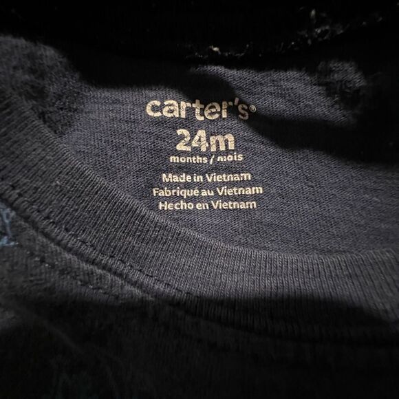 Carters T-shirt - Picture 3 of 3